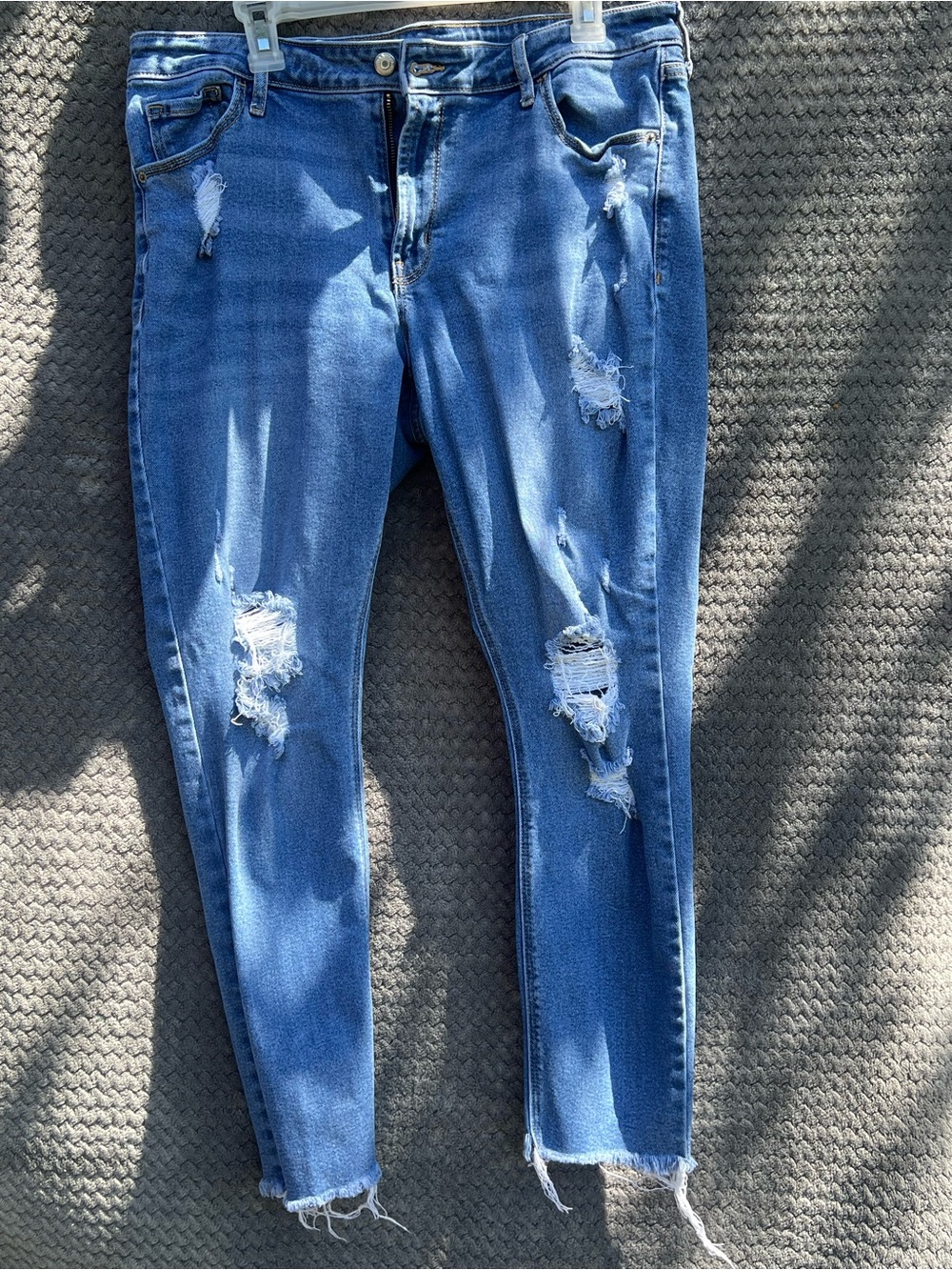 Old Navy Blue Distressed Women's Skinny Jeans